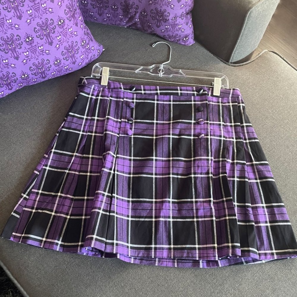 Purple Plaid Pleated Skirt - Picture 2 of 5